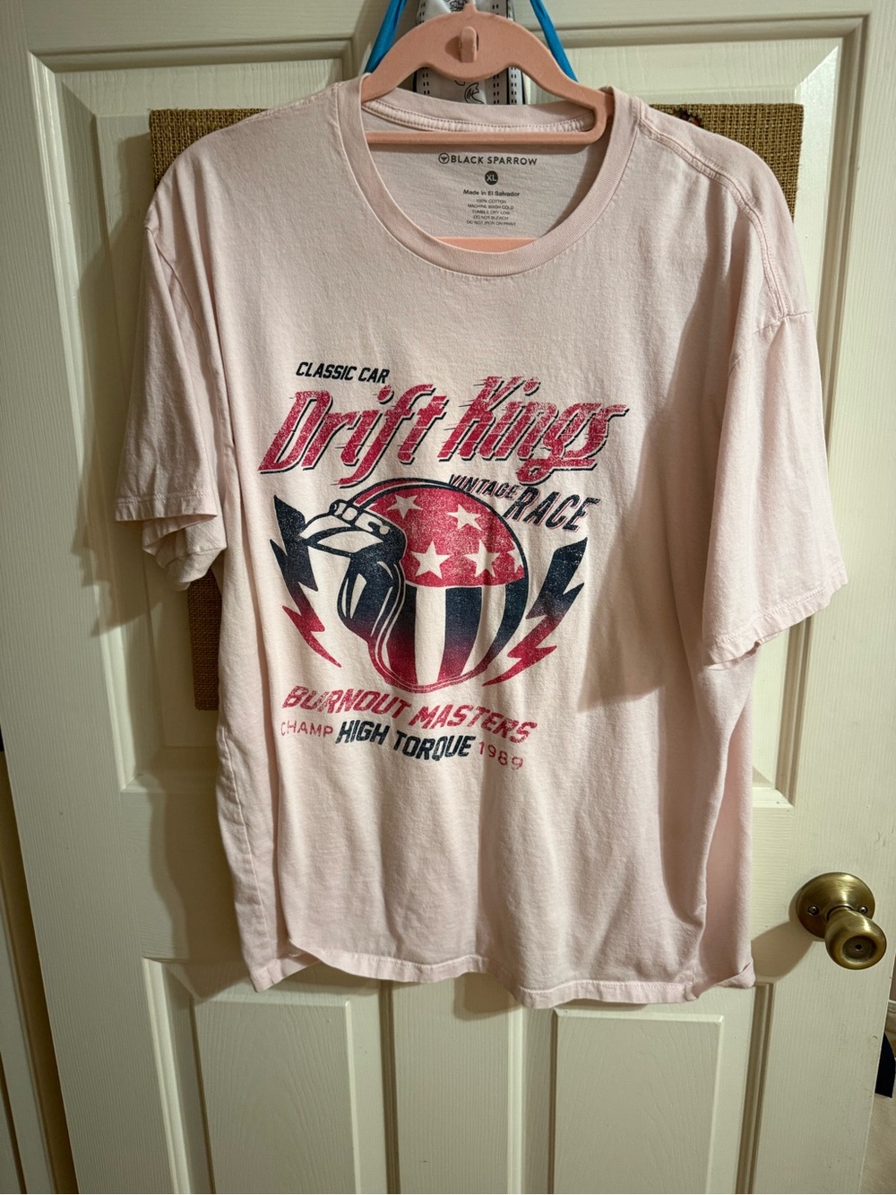 Black Sparrow Light Pink Drift Kings Vintage Graphic Tee size xl